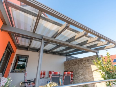 Terrassendach Alu 81 f | Alu-Dach-Glas-Eindeckung mit Glasteilung für Großflächen | Svoboda