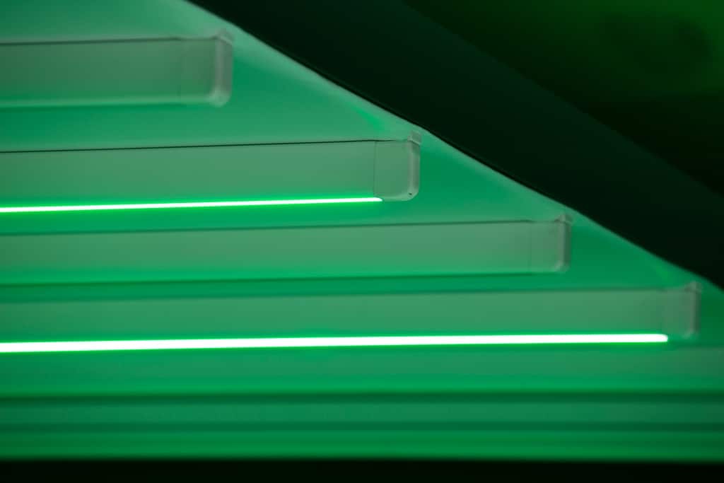 Nomo LED 01 b | Schiebemarkise LED-Beleuchtung auf Markisentuchträgern, LED-Stripes, grün | Svoboda