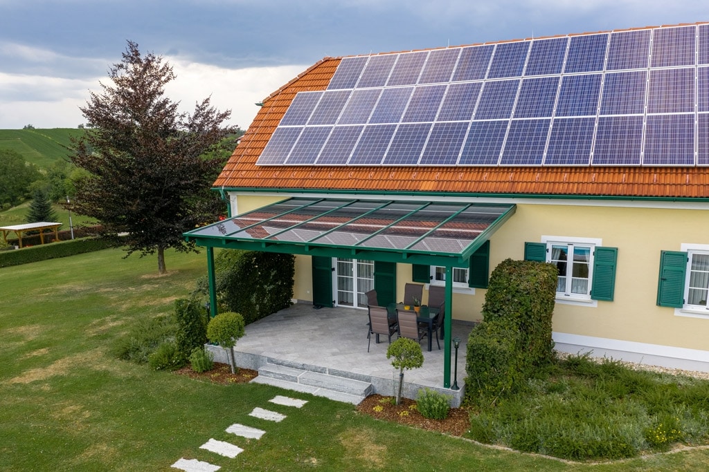 Photovoltaikdach 02 e | Luftaufnahme, Alu PV-Terrassendach für Solar Sonnenenergie | Svoboda