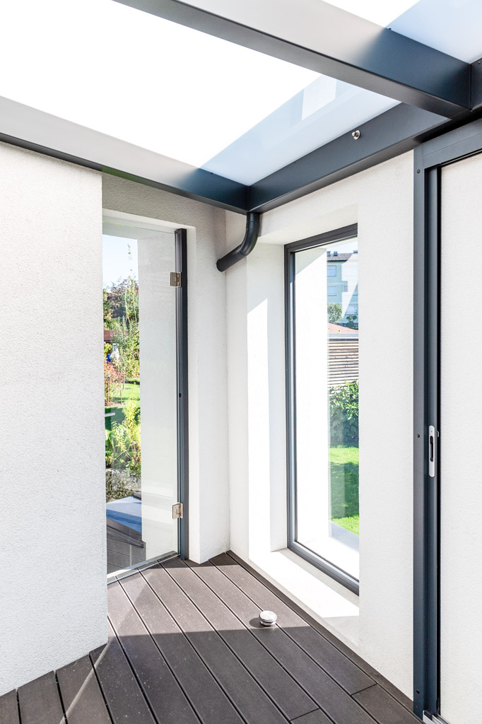 S 40 a | geschlossene Tür aus Glas bei Terrasse für unisolierte Windschutzverglasung | Svoboda