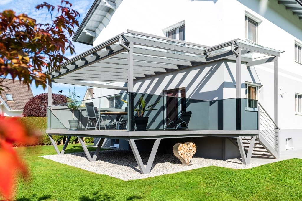 Terrassendach Alu 105 a | Alu-Glas-Überdachung bei Aluminium-Terrassenzubau | Svoboda Metall
